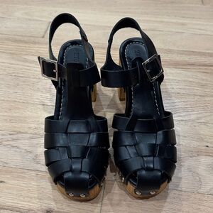 Black Leather Women Sandals